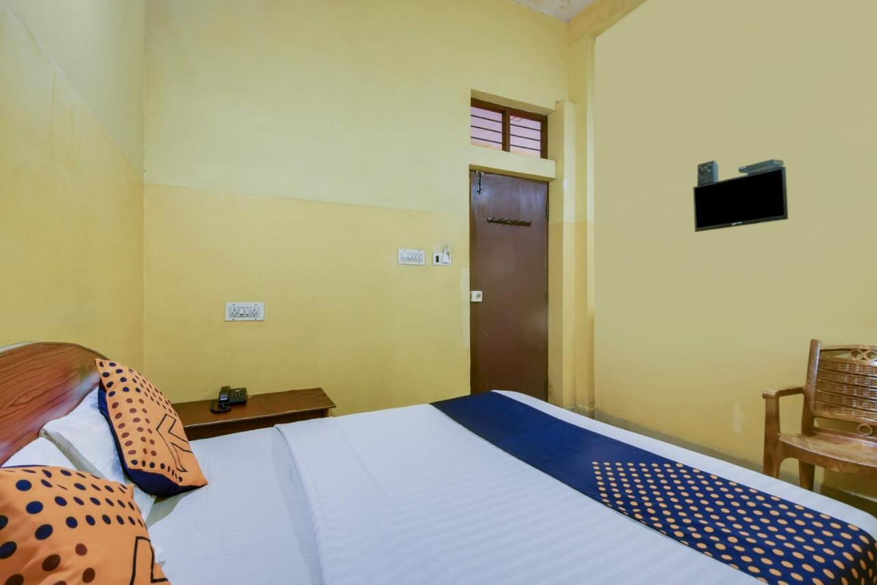 Hotel Spot On 74228 Galaxy Comforts Narasimharaja Puram Exterior foto