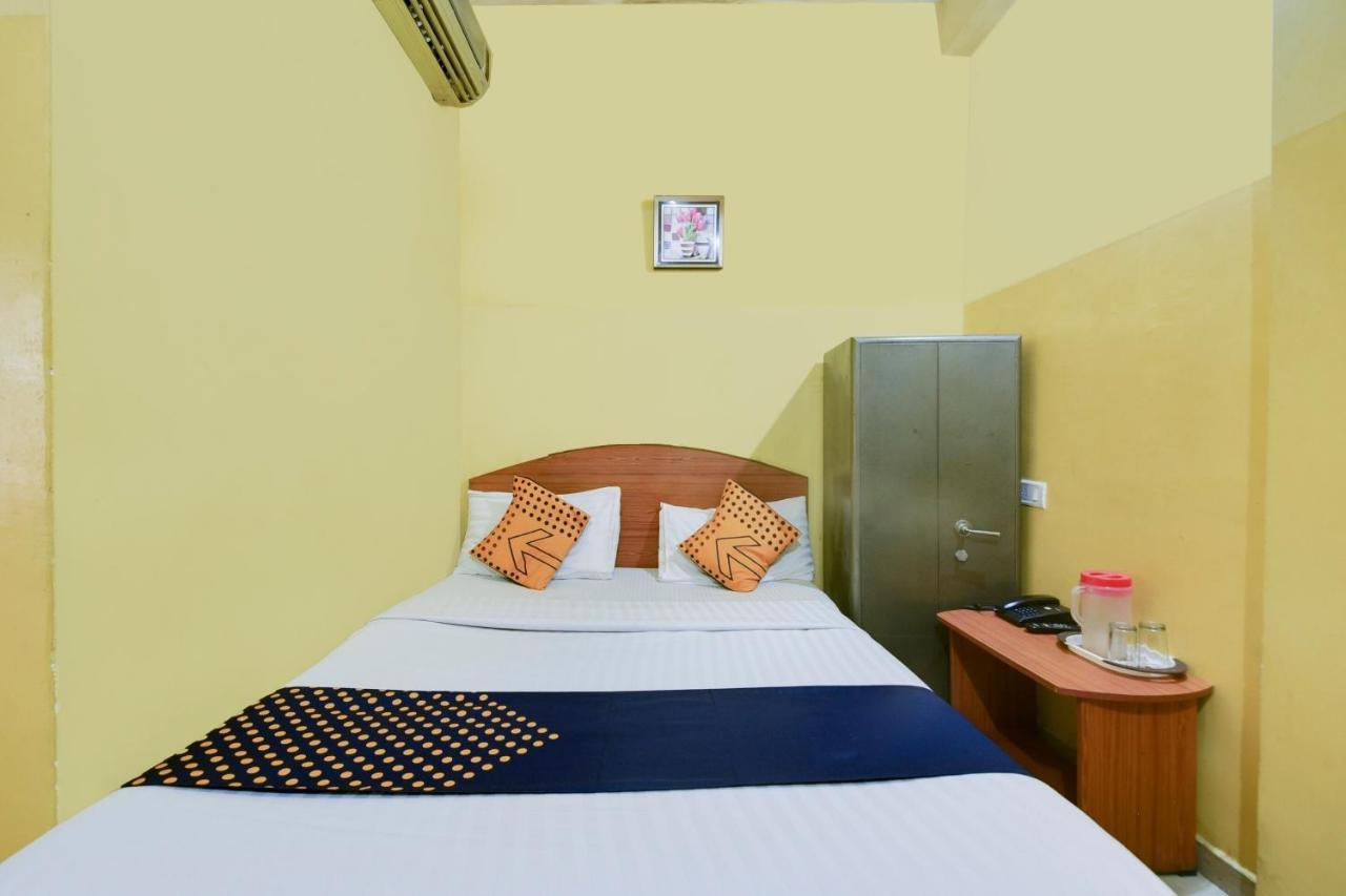 Hotel Spot On 74228 Galaxy Comforts Narasimharaja Puram Exterior foto